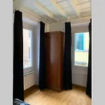 Elegant Trilussa Apartment